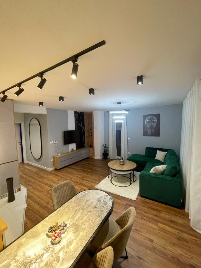 Delux Apartman President Centar Брчко Экстерьер фото
